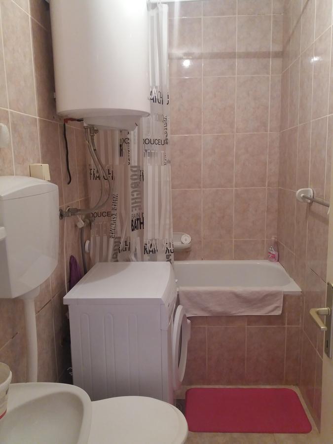 One Bedroom Apartment 500M From The Beach Budva Eksteriør billede