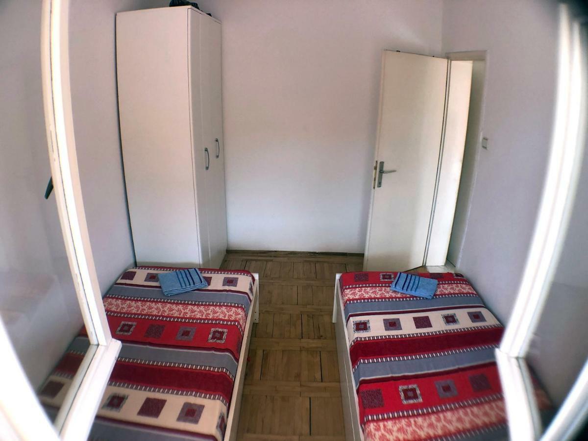 One Bedroom Apartment 500M From The Beach Budva Eksteriør billede